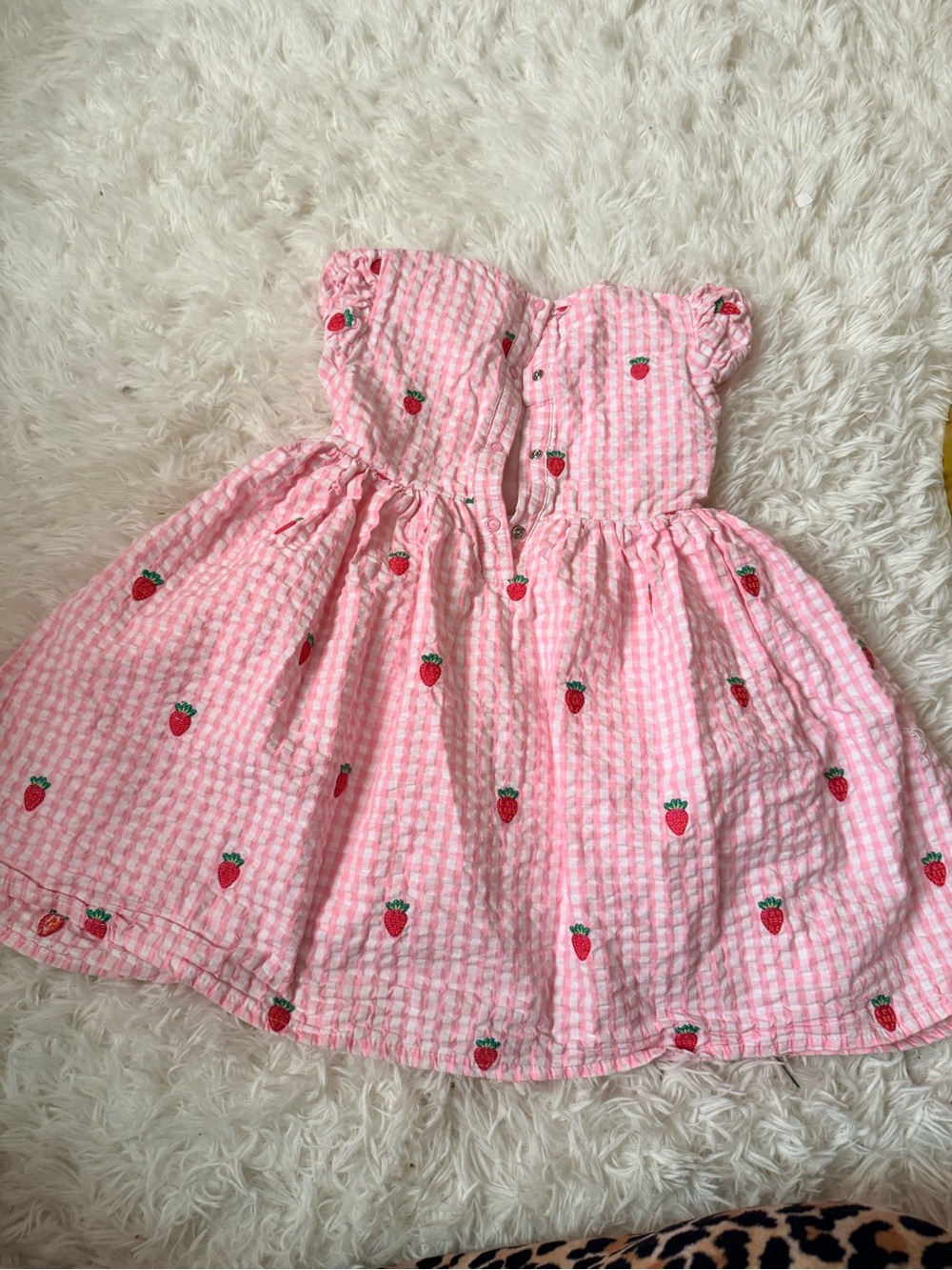 Kids lot/bundle Pink Strawberry Print Dress, Gap joggers Pants, Jordache Shorts- - Picture 3 of 16